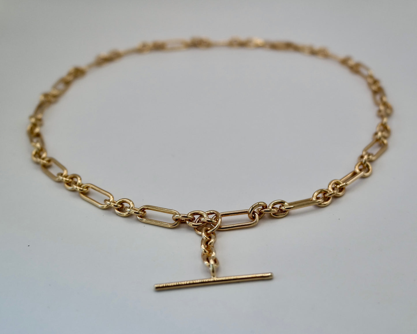 Nova Gold T Bar Chain